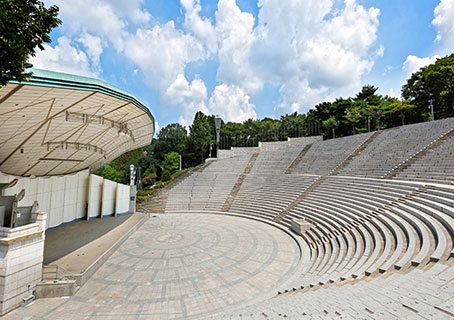 Amphitheater