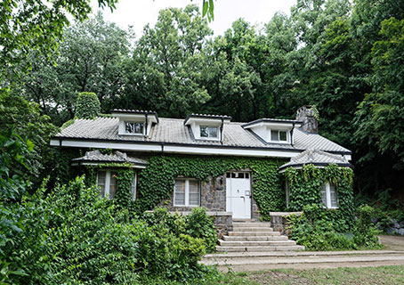 Underwood Memorial House