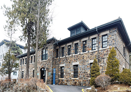 Pinson Hall