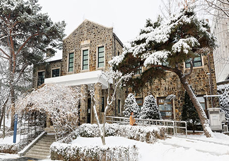 Hangyeong Hall