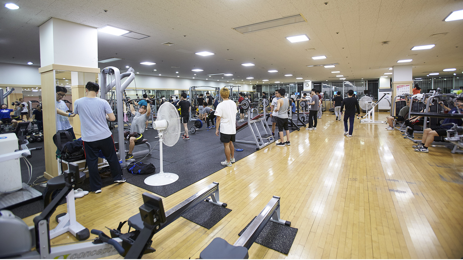 스포츠센터-헬스장